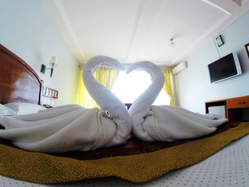Seas Spring Resort Mabini  Room photo