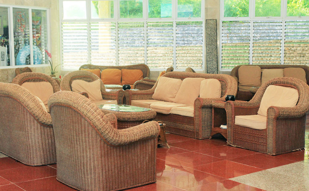 Seas Spring Resort Mabini  Exterior photo